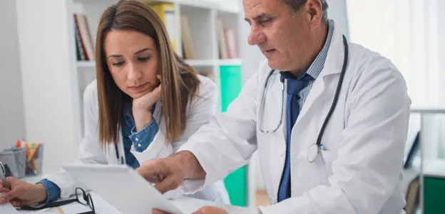 How to Ensure a Smooth Transition to a New Clinic Management Platform: A Guide with Kliniki